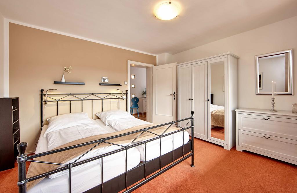 Apartment Sir George Garmisch-Partenkirchen Ruang foto