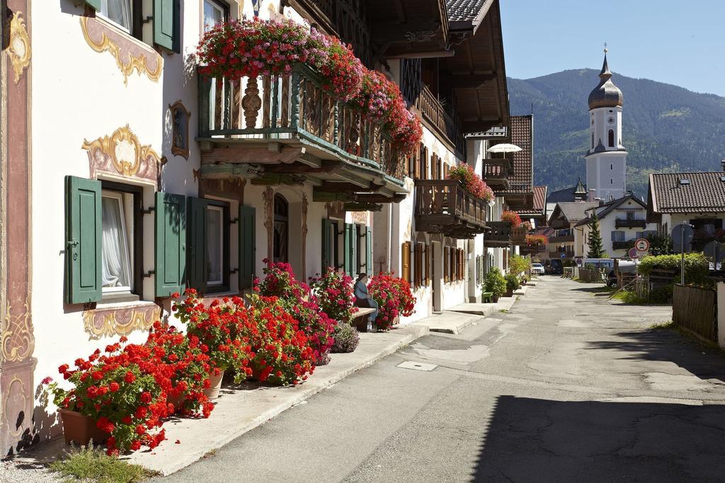 Apartment Sir George Garmisch-Partenkirchen Ruang foto